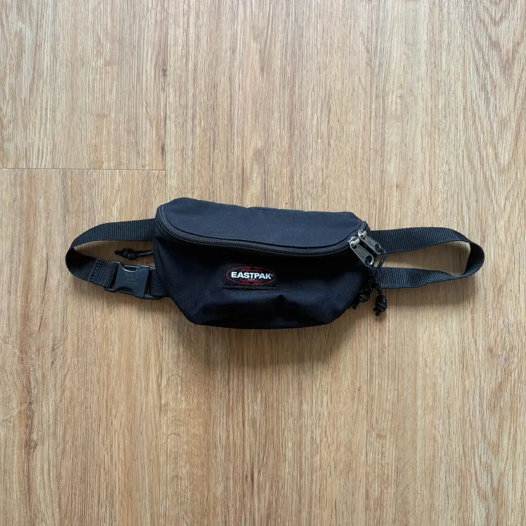 Сумка на пояс EASTPAK Springer, 12 €