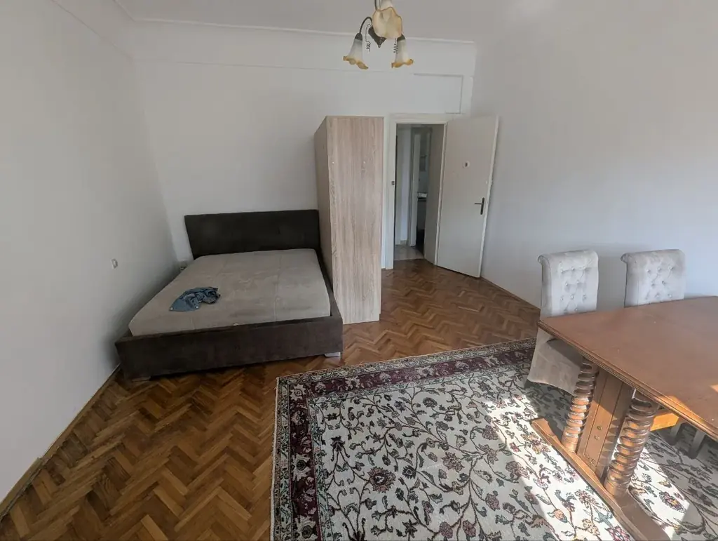 Сдам квартиру в центре Нови Сада. Цена 500€. Светозара Милетича.