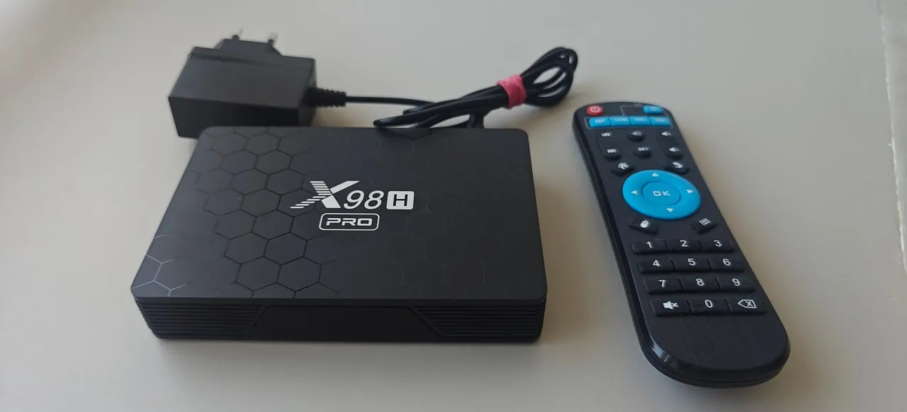 Android TV Box X98H Pro.