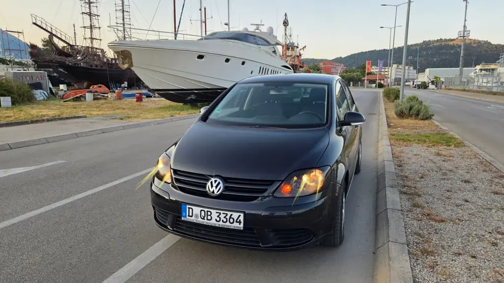 г.Бар. #Продаю и оставляю вам VW Golf Plus на немецких номерах, всеми документами с вытекающими пре…