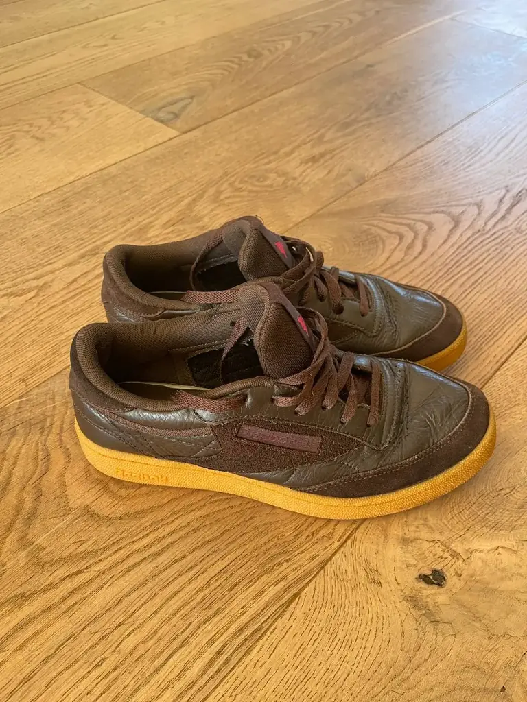 Продам кожаные кеды Reebok, размер 42,5, цена 15 евро. Утрехт