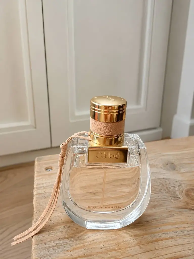 Продам духи Chloe Nomade 50 ml за 15 евро (сейчас в Douglas стоят 86 евро). Практически новые, поль…