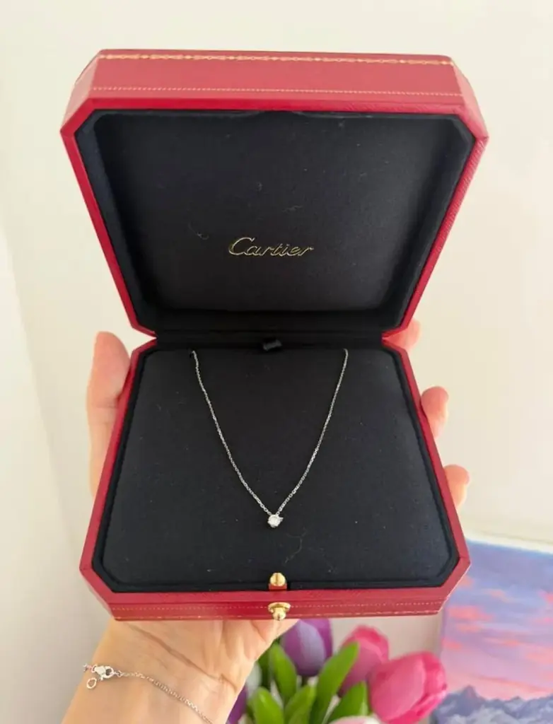 Цепочка с бриллиантом Cartier. Оригинал.