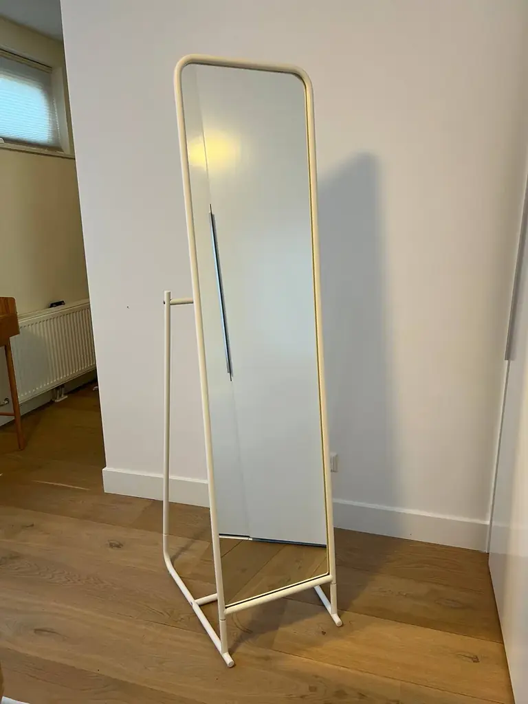 Продам зеркало IKEA
