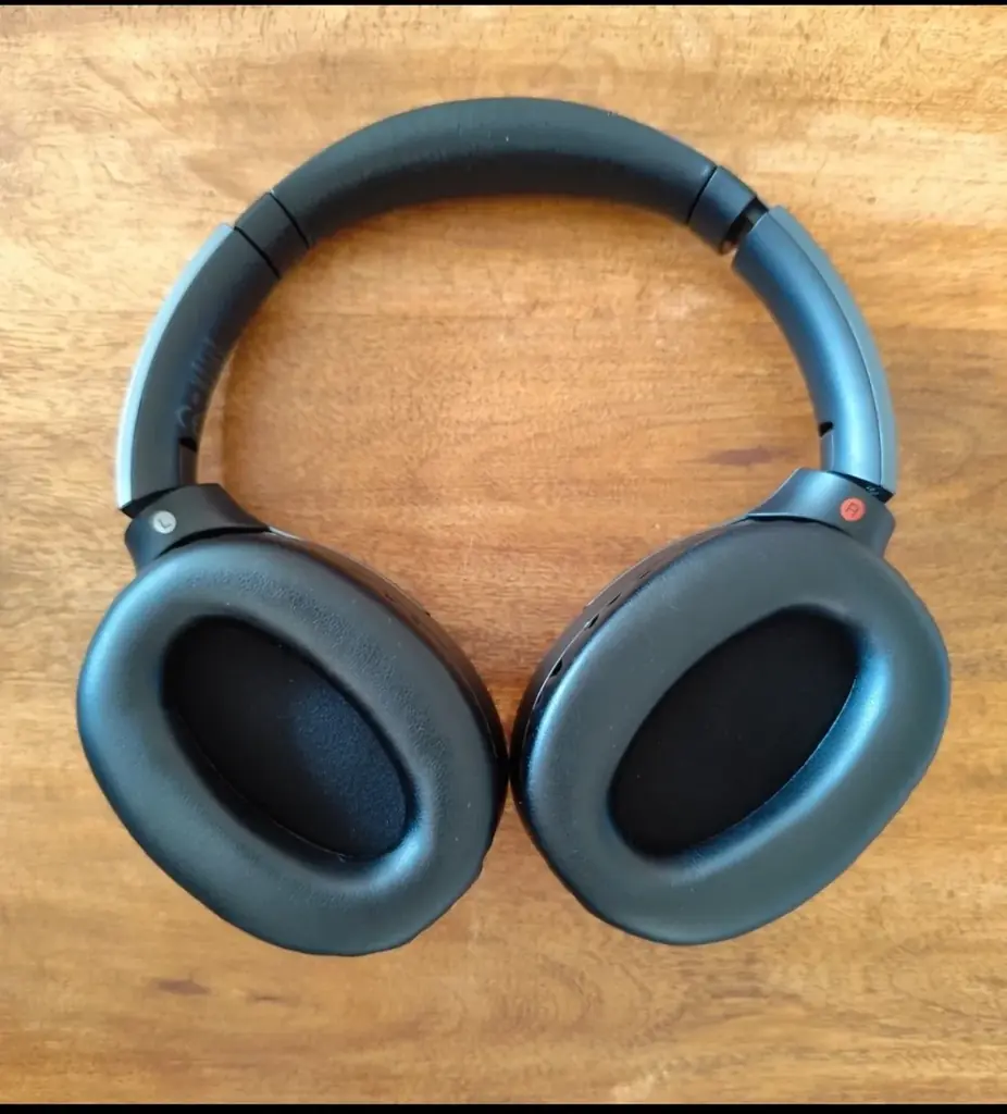 Продам наушники sony wh-1000xm2