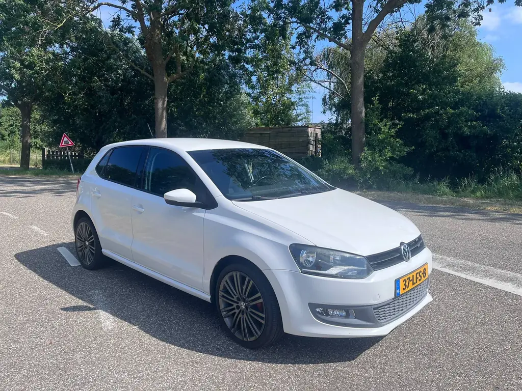 Volkswagen Polo 1.2 TSI, 2010 г.