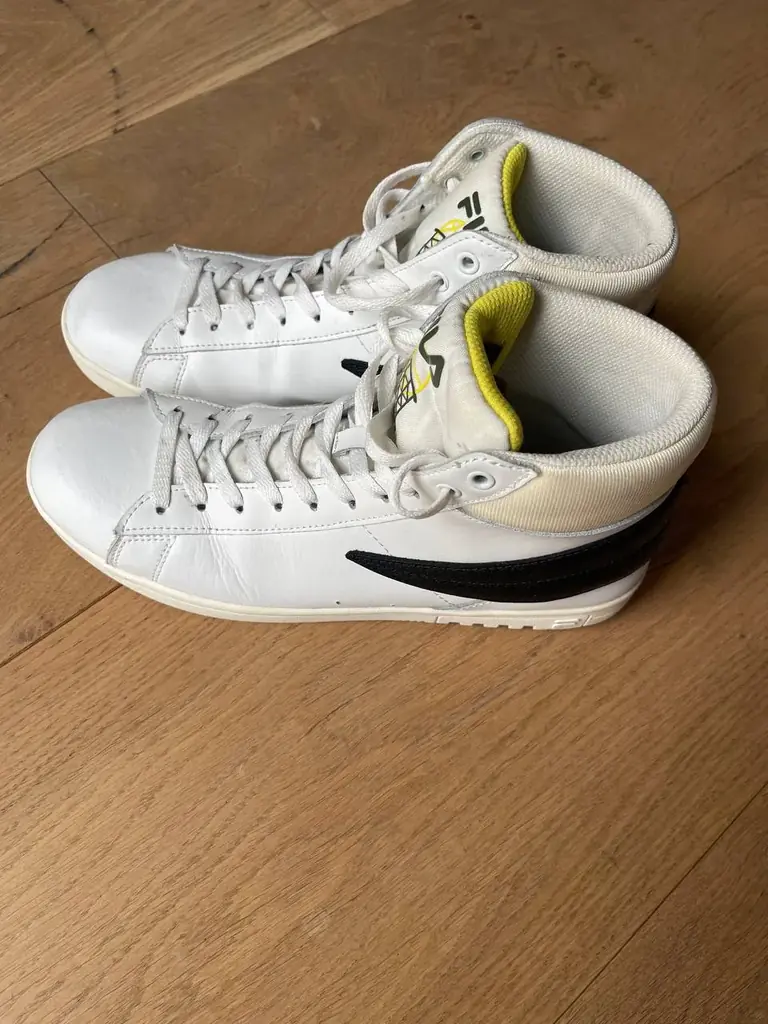 Продаю кожаные кеды Fila, состояние очень хорошее, размер 42, цена 20 евро, Утрехт