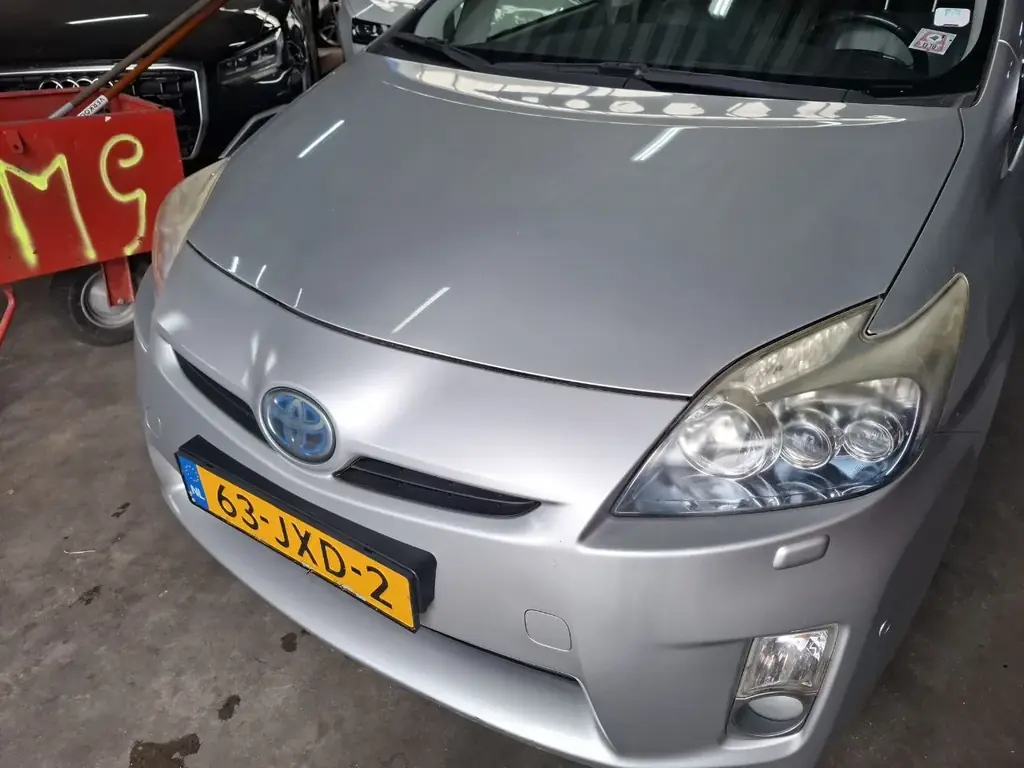 Продам таета приус цена 5500 2010 год пробег 268 Локация альмера центрум