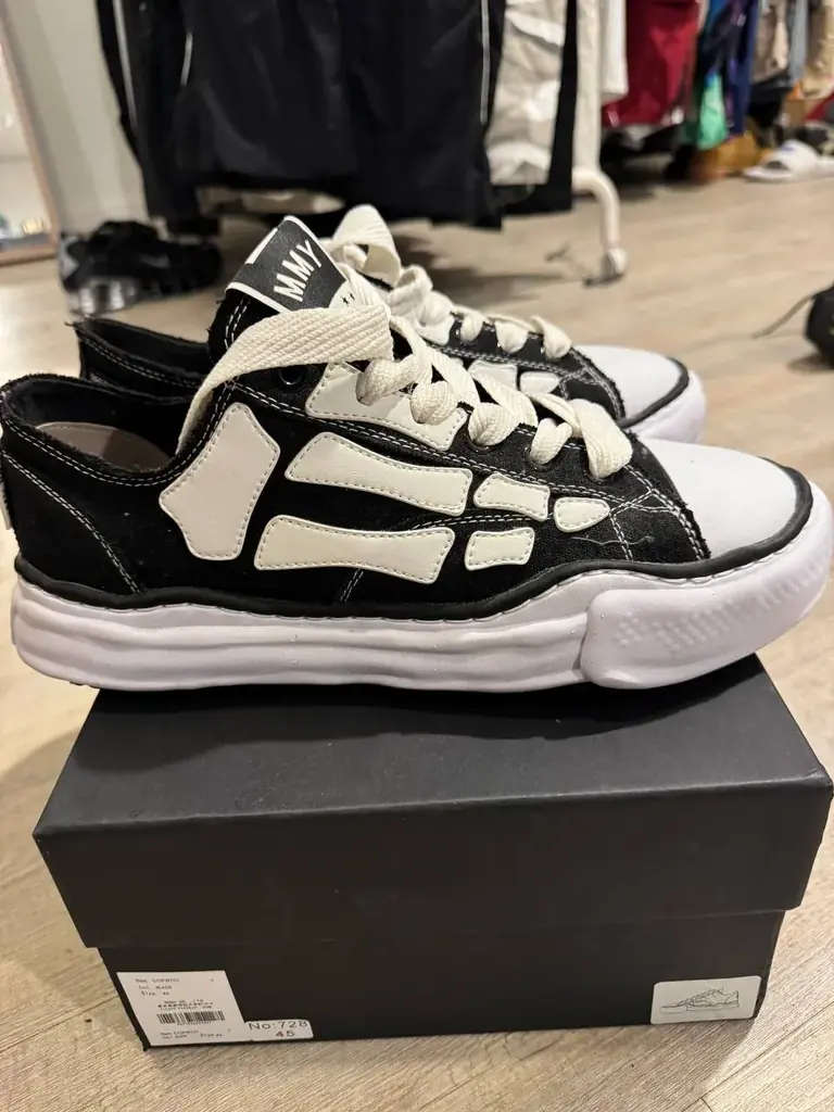 Amiri x Maison Mihara Yasuhiro 👟