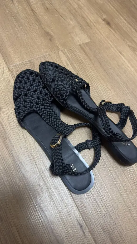 Продаю босоножки Zara, размер 40