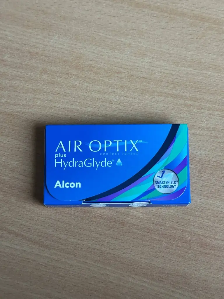 Контактные линзы Air Optix plus Hydra Glyde