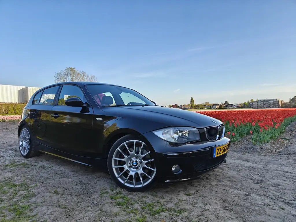 Без спешки продаю BMW e87 - 3 литра (N52B30) с 6 ступенчатой механикой - автомобиль полностью обслу…
