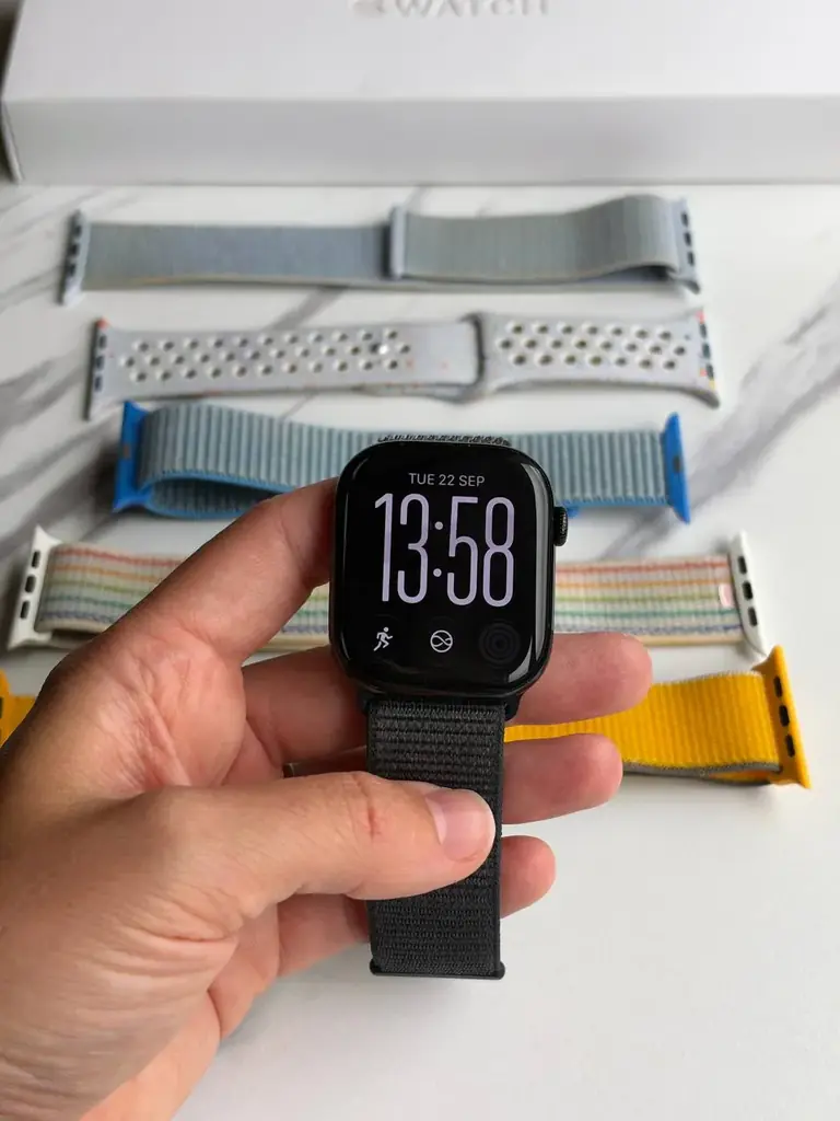Продаю Apple Watch Series 10 🖤