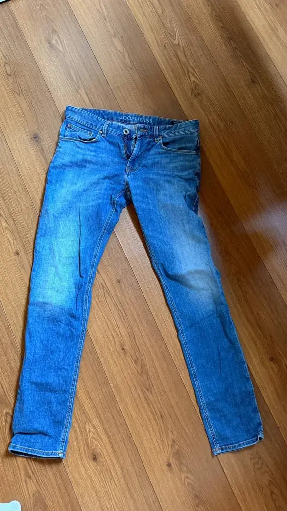 Джинсы мужские Joop и куртка Zara (M). Джинсы как новые. 15€ утрехт
