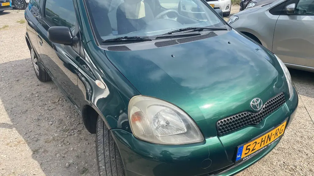 Продам авто локация алмера центр цена 1800 бензин 1.4