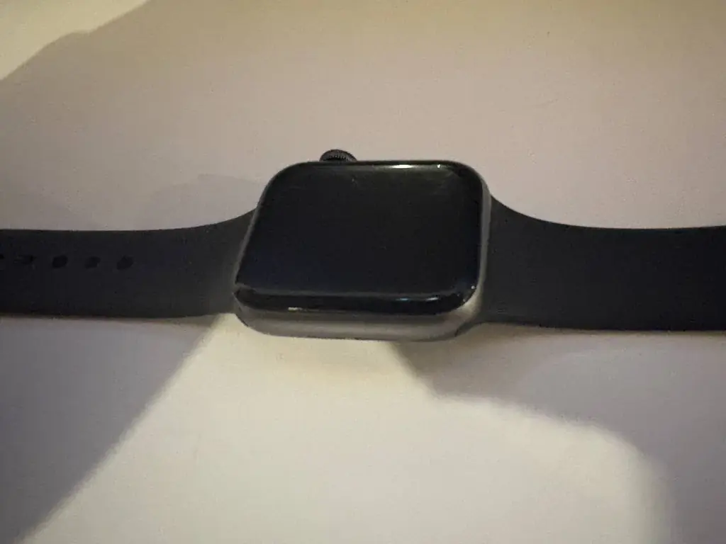 Apple Watch Series 5, 44mm, 2019, аккум 75%