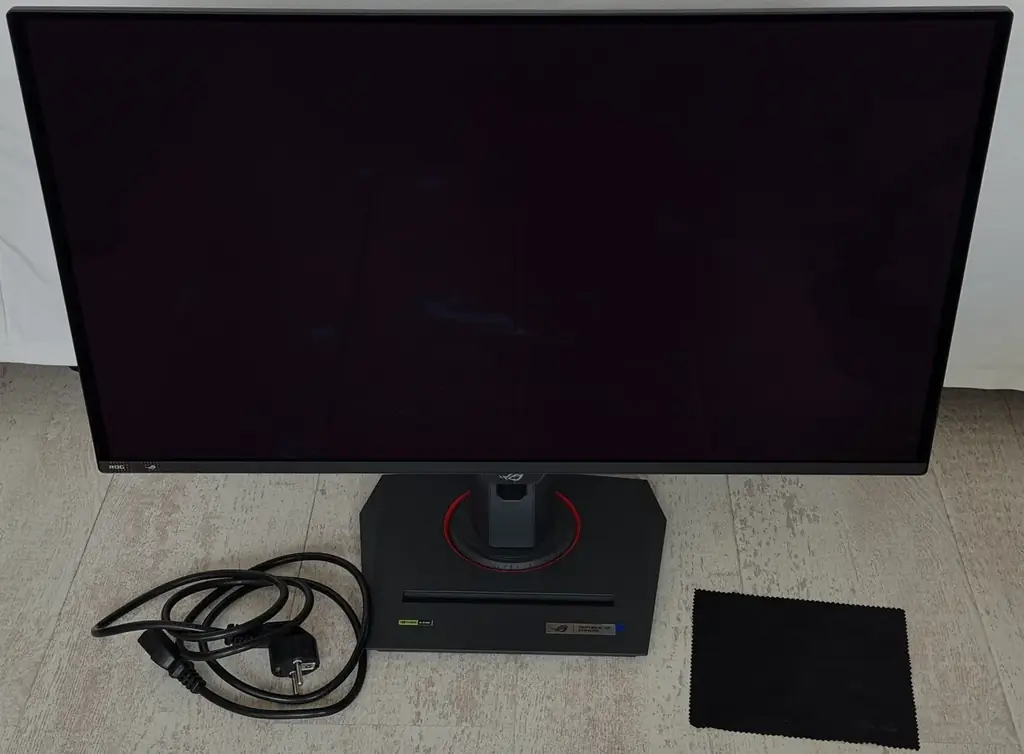 Продам 27 дюймовый 4K OLED монитор ASUS ROG Strix XG27UCDMG - Компактный игровой и рабочий монитор …