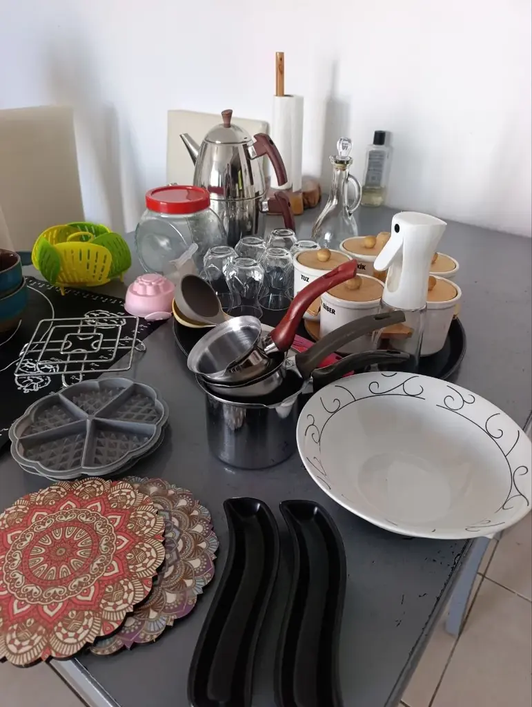 Здравствуйте, продаю вещи для кухни