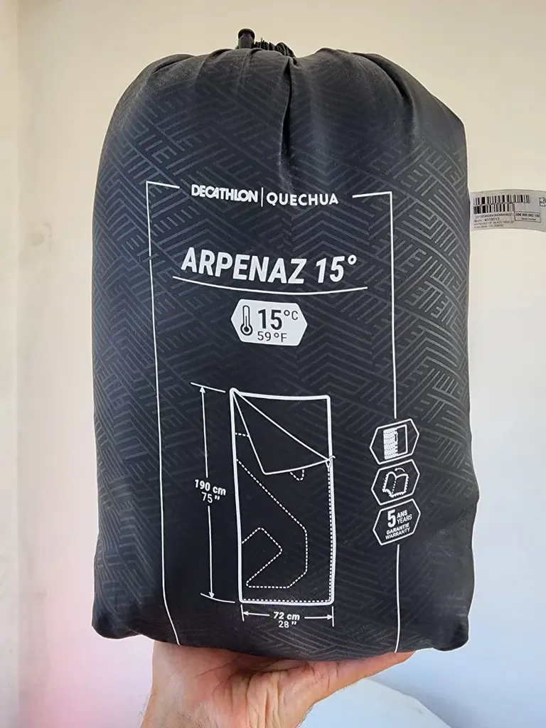 Продам спальник Quechua Arpenaz 15°c.