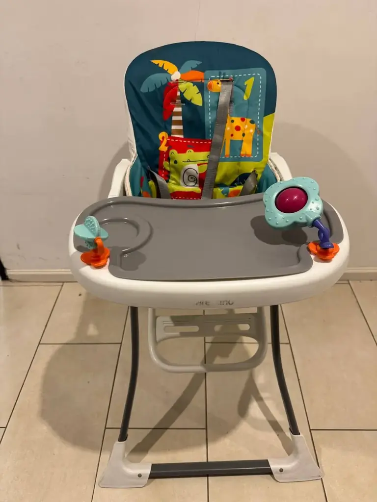 Carestino — стульчик для кормления 👶