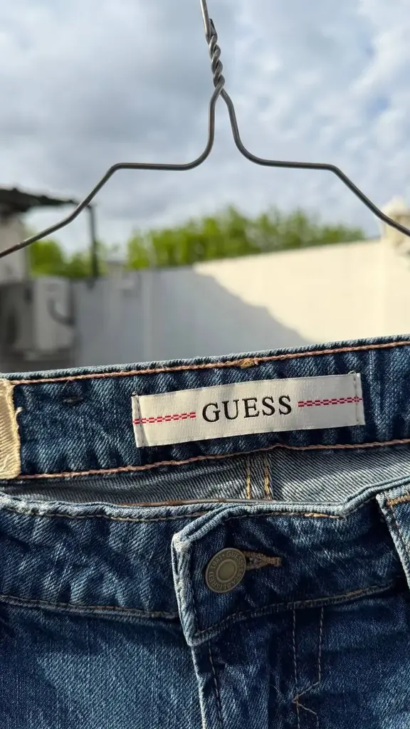 Мужские джинсы Guess модель skinny