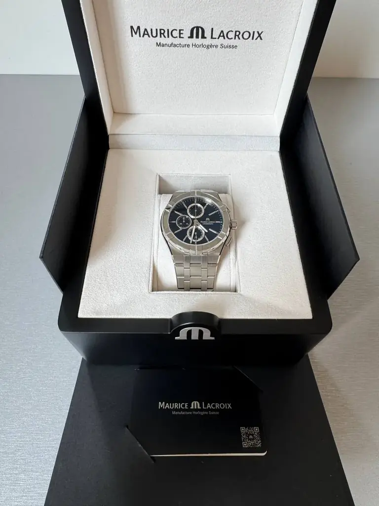 Часы MAURICE LACROIX AIKON QUARTZ CHRONOGRAPH (оригинал)