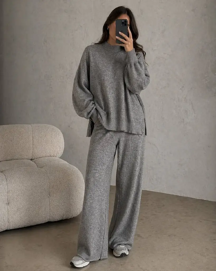 Серый вязаный костюм Zara