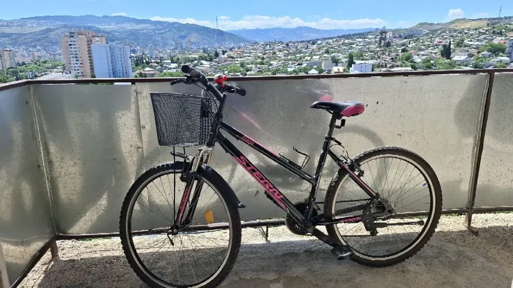 🚲 Горный велосипед: надёжный и полностью работоспособный велосипед.