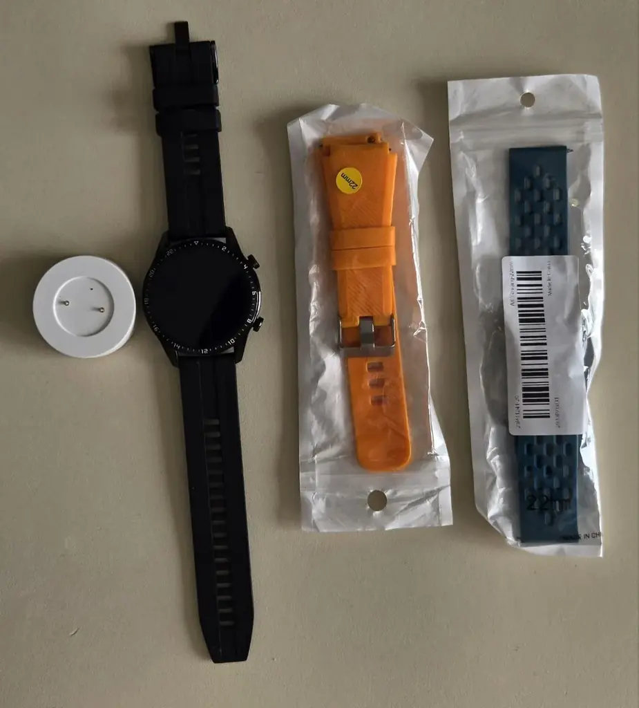 Часы Huawei Watch GT 2  130 90₾. Состояние хорошее. Отличный, надежный смарт-гаджет с высокой автон…