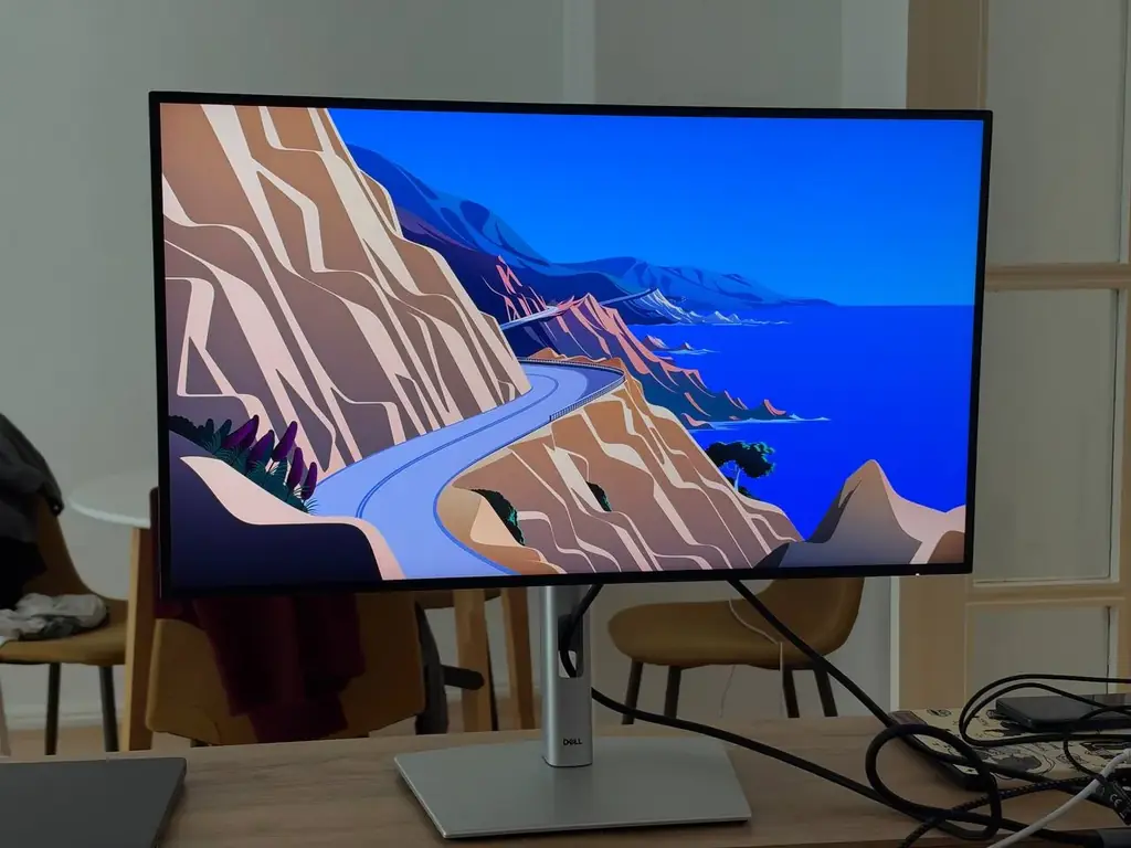 Монитор Dell UltraSharp 27