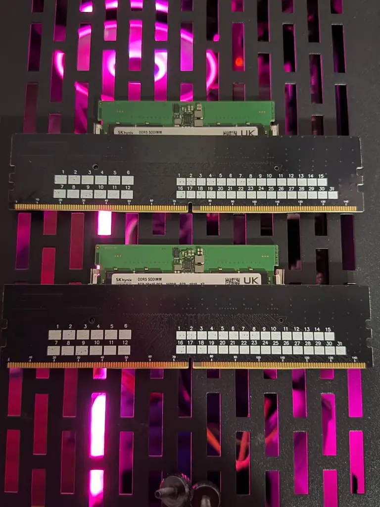 Оперативная память DDR5 16GB 5600Mhz 2x8GB как на ноутбук так и на персональный ПК подходит с пере…