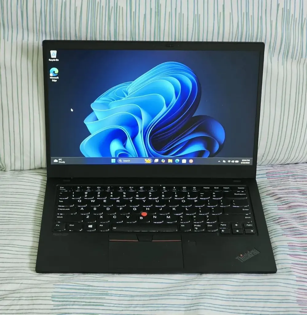 Ноутбук Lenovo Thinkpad X1 Carbon 7th Gen i5 8265U 256GB 8GB 14" FHD Laptop PC