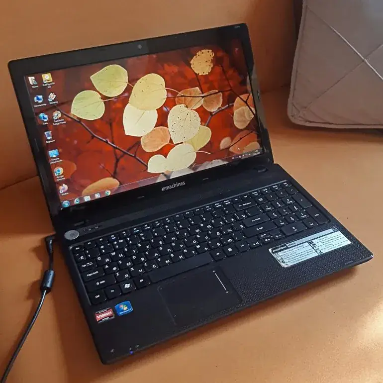Ноутбук, laptop Acer eMachines E642G
