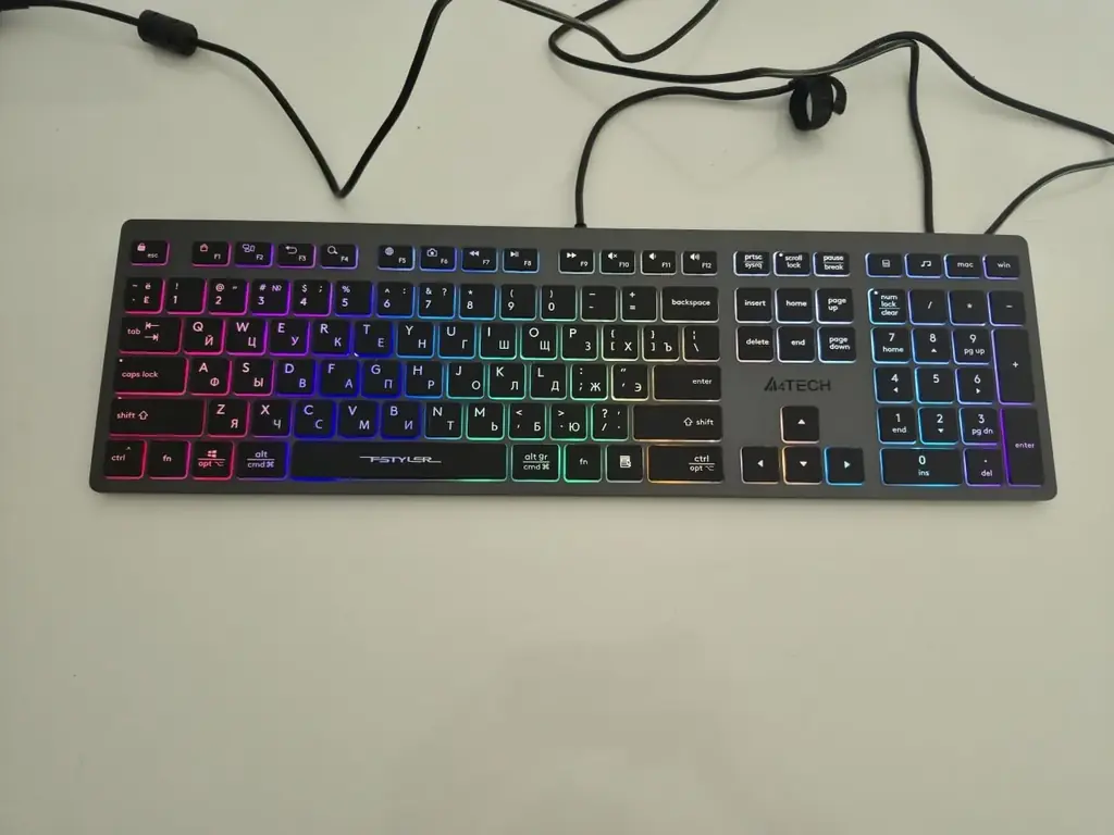 Продам клавиатуру A4Tech Fstyler FX60H.