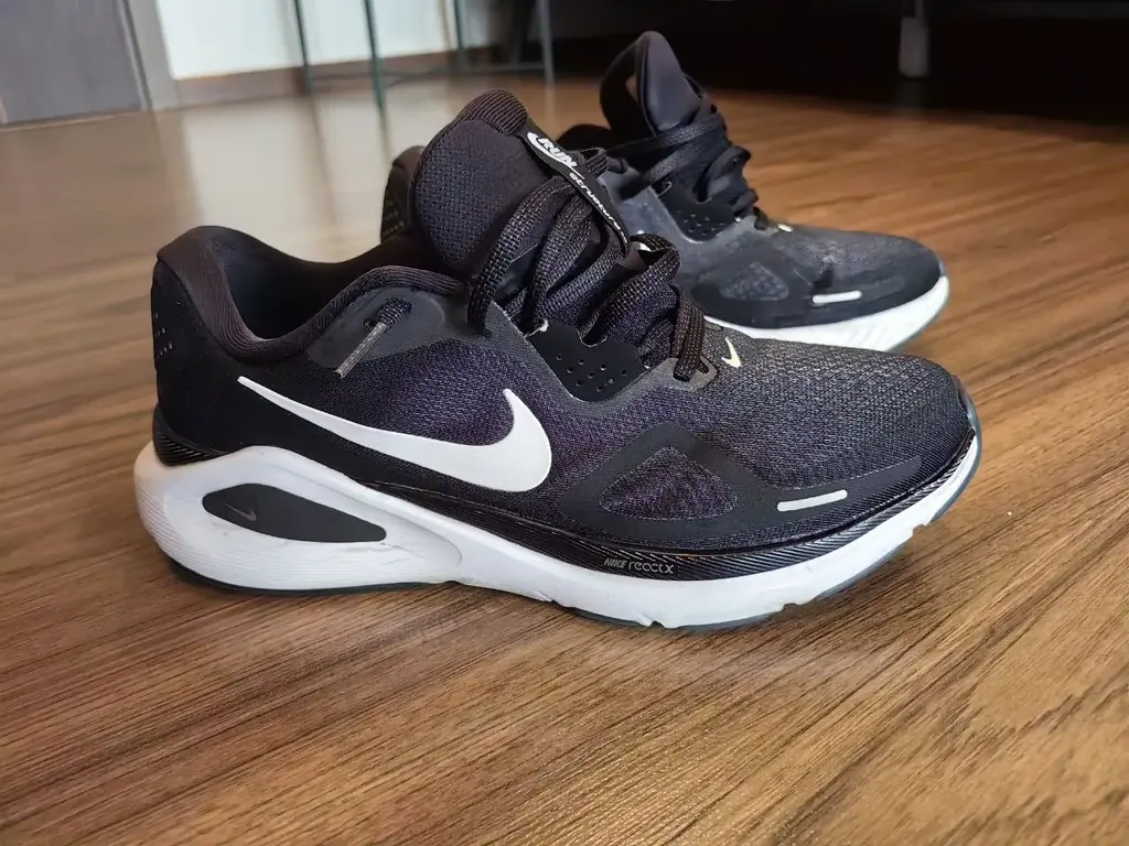 Продам оригинальные Nike Air Zoom Structure 26 👟