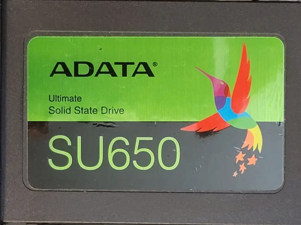 Продам SATA SSD 120GB Adata Ultimate SU650, очень быстрый и надежный, б/у всего 4 месяца, продаю в …