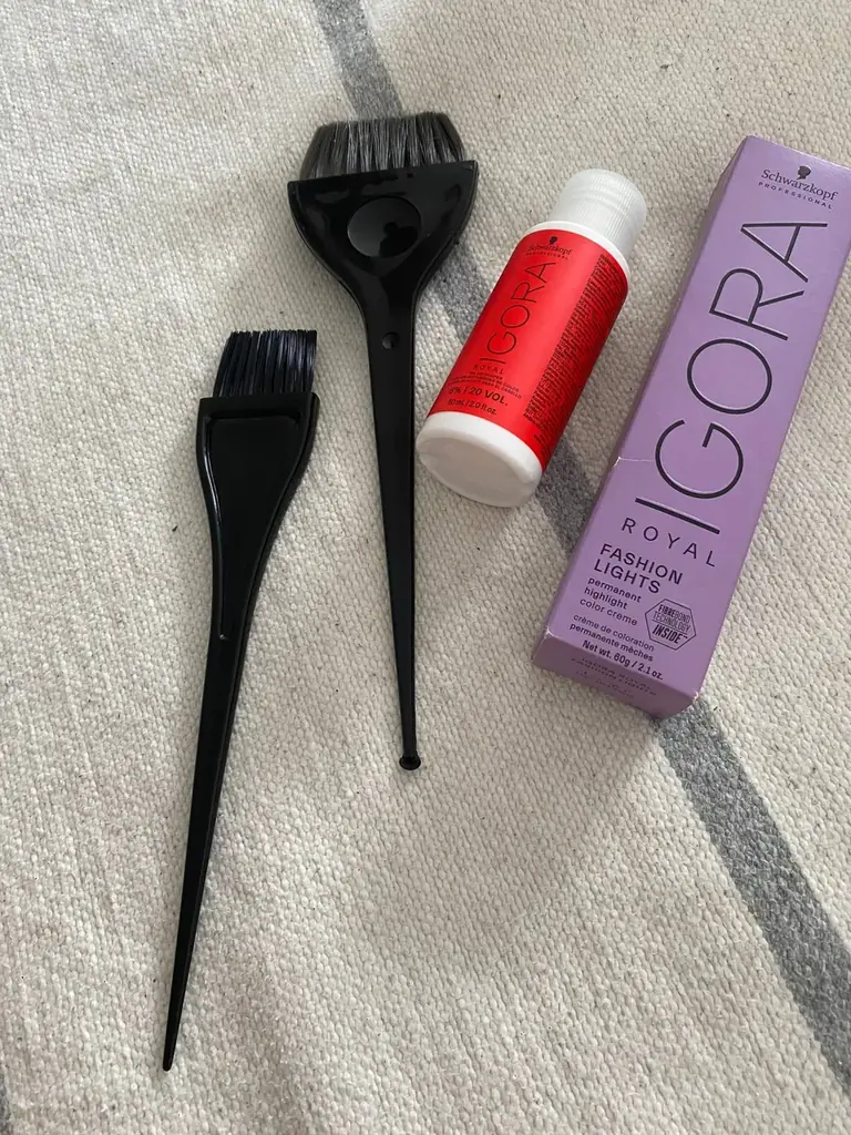 Профессиональный набор для окрашивания в яркий рыжий цвет (Schwarzkopf IGORA Royal)