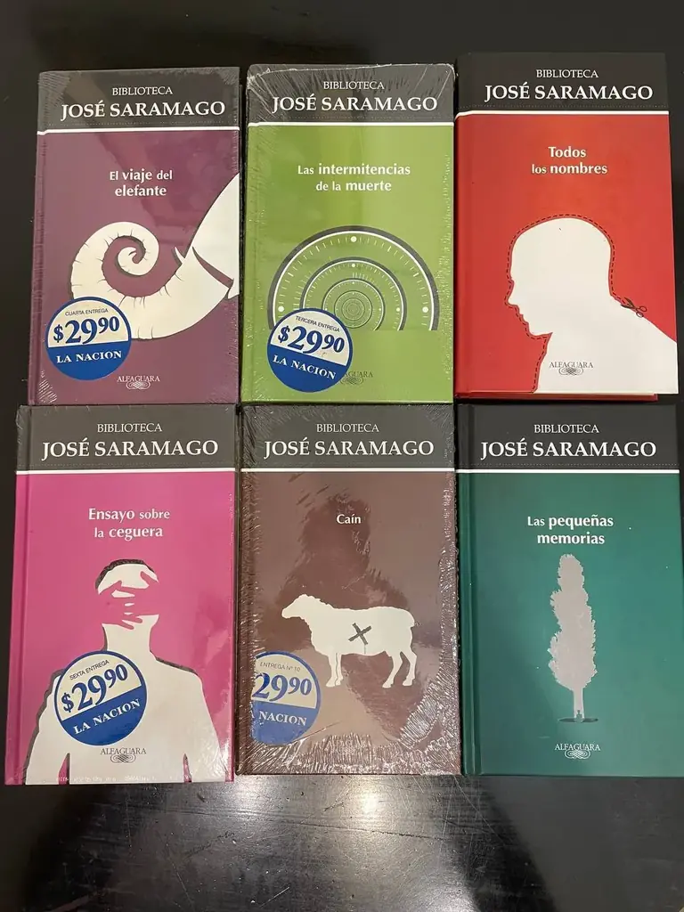 Продам 6 книг из них 4 в пленке и две без пленки но новые. На испанском языке. Качественное издани…
