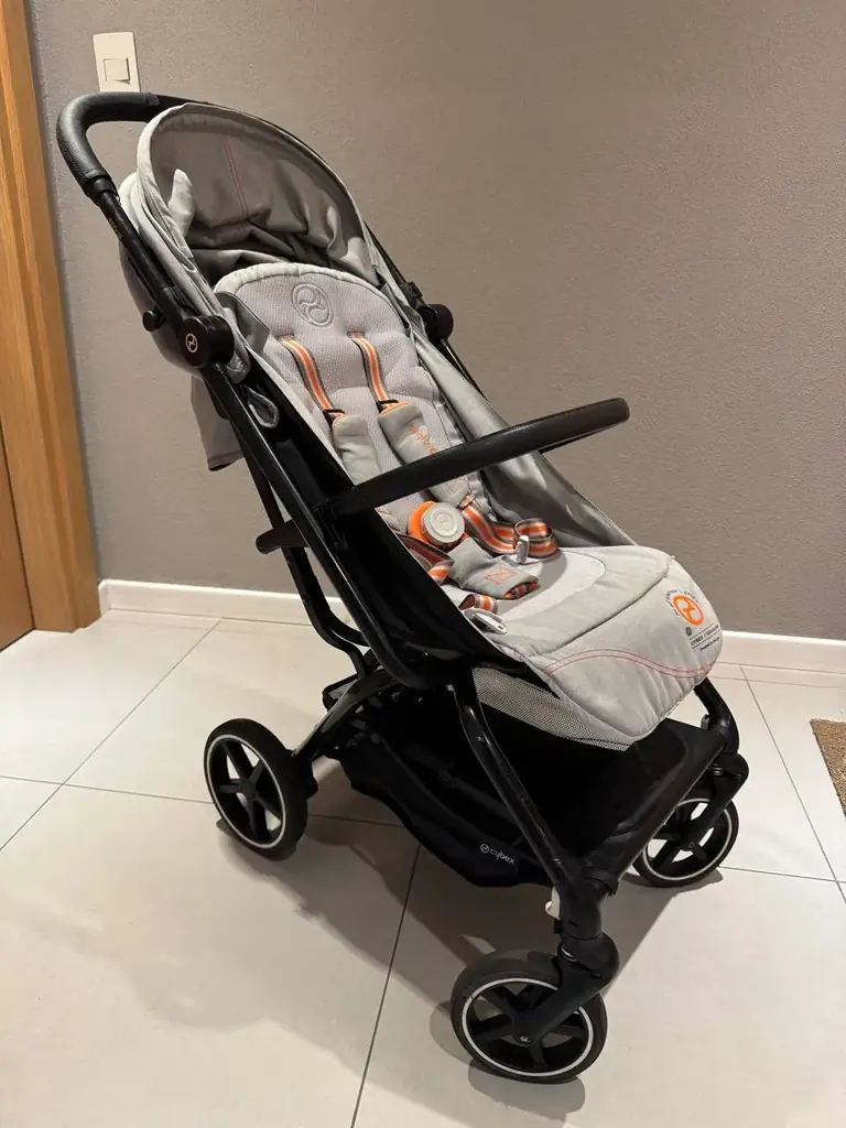 Прогулочная коляска Cybex eezy S+ 2 в цвете Lava Grey