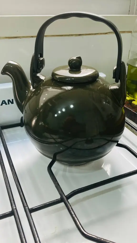 ПРОДАМ  ЧАЙНИК керамический Keraflame.                                                  Производств…