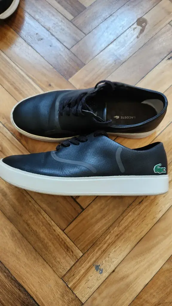 Продаю обувь и кроссовки Lacoste