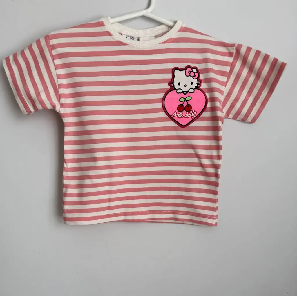 Футболка Zara, размер 104.