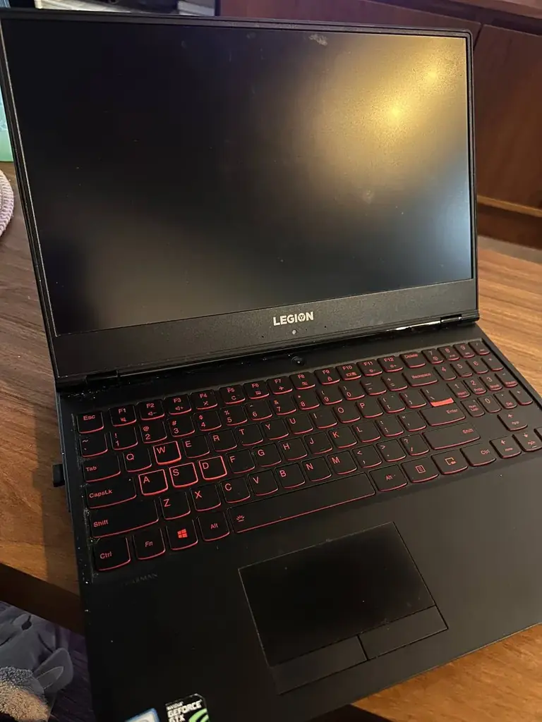 Lenovo Legion — i7 / GTX 1050 / 24 GB RAM