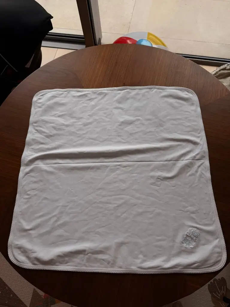 Одеялко для малыша babycottons в состоянии нового 20$