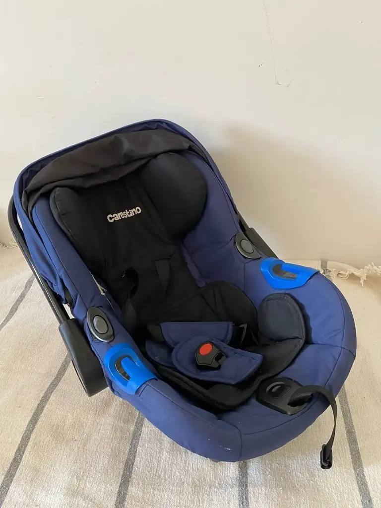 Автокресло Carestino Deluxe
