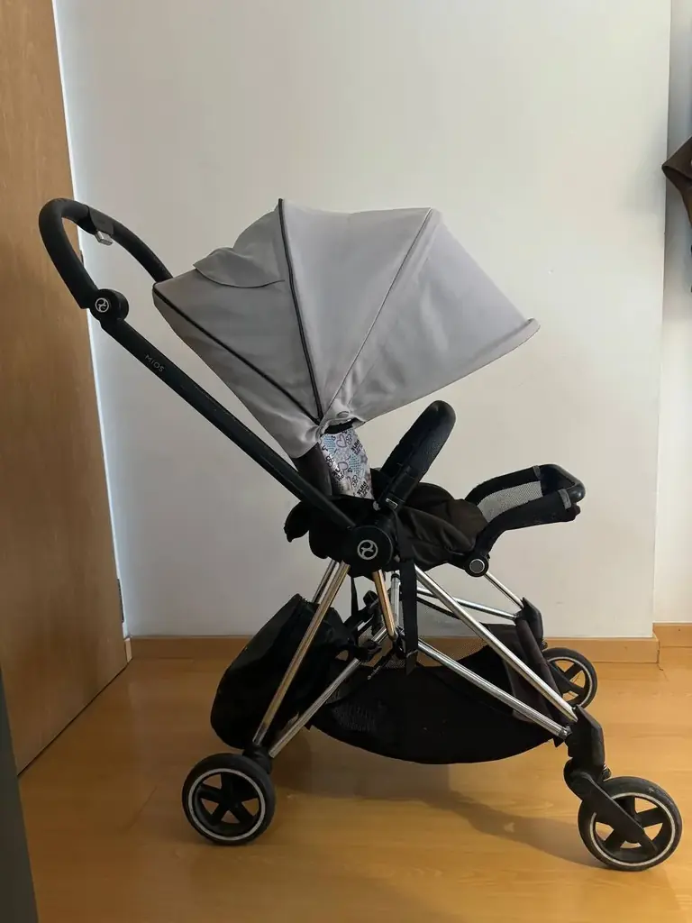 Продаю прогулочную коляску Cybex Mios 🤍