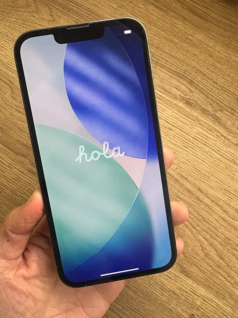 Продам айфон / iPhone 13 Pro 256 ГБ очень красивого небесно-голубого цвета