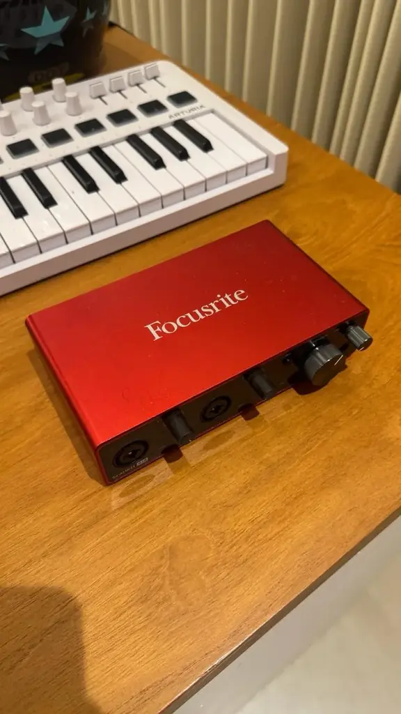 Стойка Ridberg Caster + Микрофон Behringer TM1 — $100