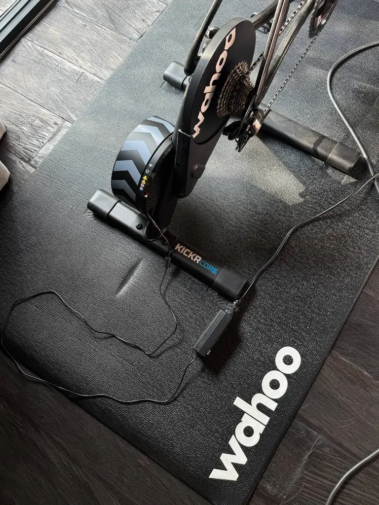 🚴 Wahoo KICKR CORE 2 Smart Trainer + полный комплект для домашних велотренировок