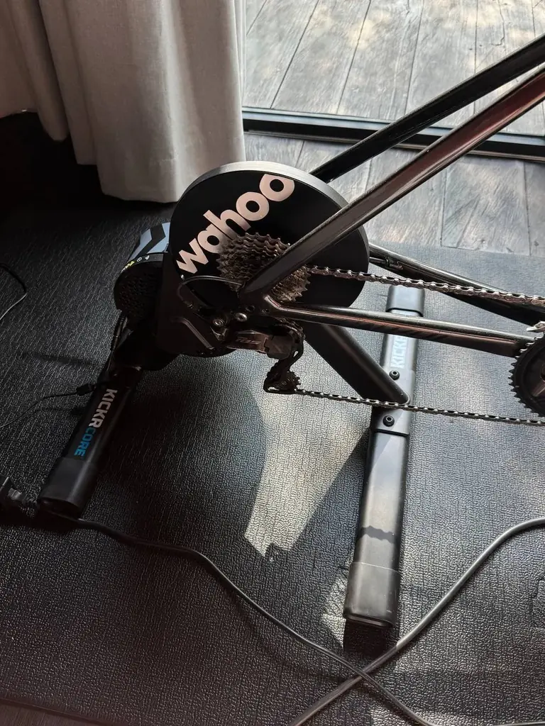 🚴 велотренажер Wahoo KICKR CORE 2 Smart Trainer + полный комплект для домашних велотренировок